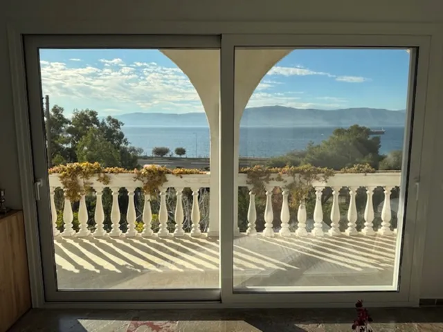 Country house by the Sea with Sea View and garden