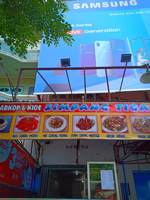 Rumah Makan Simpang Tiga