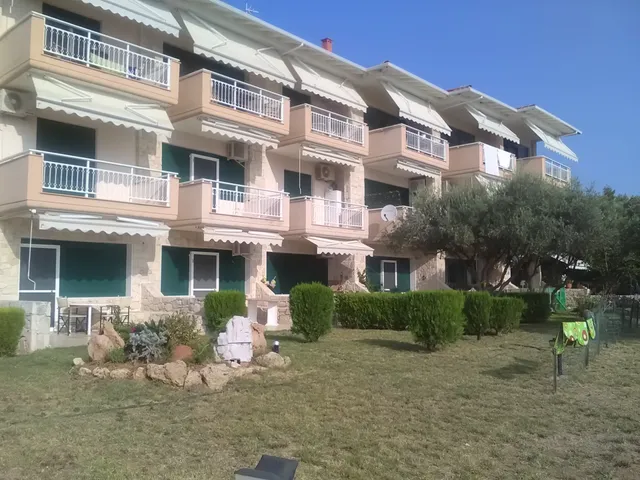 Cozy Cliff Apartment