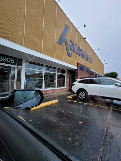 Hauser Furniture & Carpeting Co