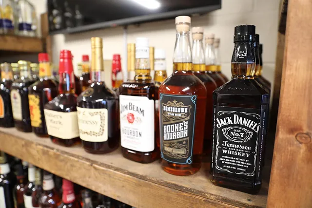 Lail's Liquors ABC Wine & Spirits