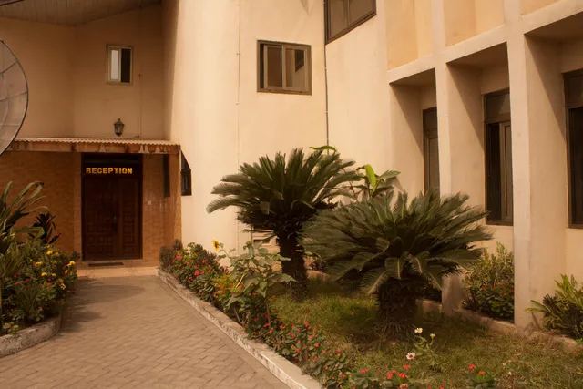 Elmeiz Place Guest House