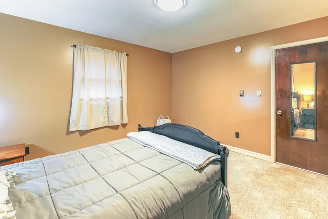 6 Mi to Salisbury: Forest-view Sanctuary!