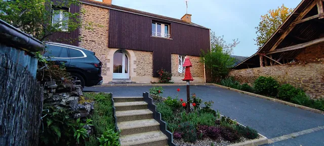 Le Petit Moulin Rouge