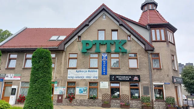 PTTK-Międzyzdroje Dom Turysty- restauracja wyżywienie, czynne cały rok 7 dni w tygodniu