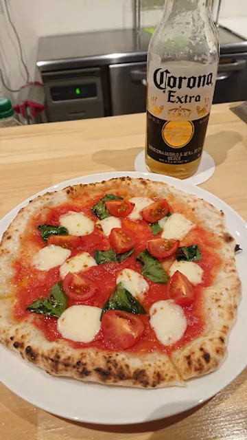Pizza Vesta