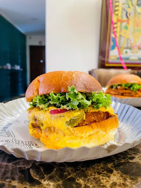 Louis Burger, Mumbai