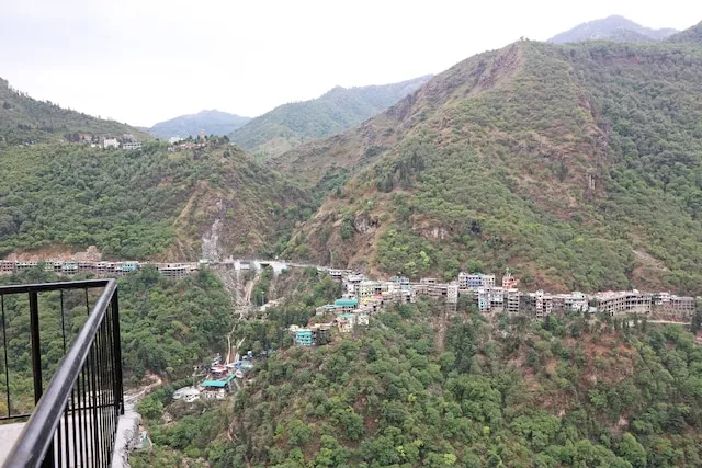 OYO Hotel Kempty Valley View Hotel & Restaurant