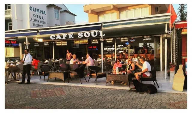 CAFE SOUL RESTOURANT & BAR