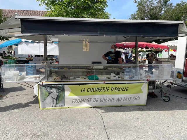 Marché agricole de Petit-Palais