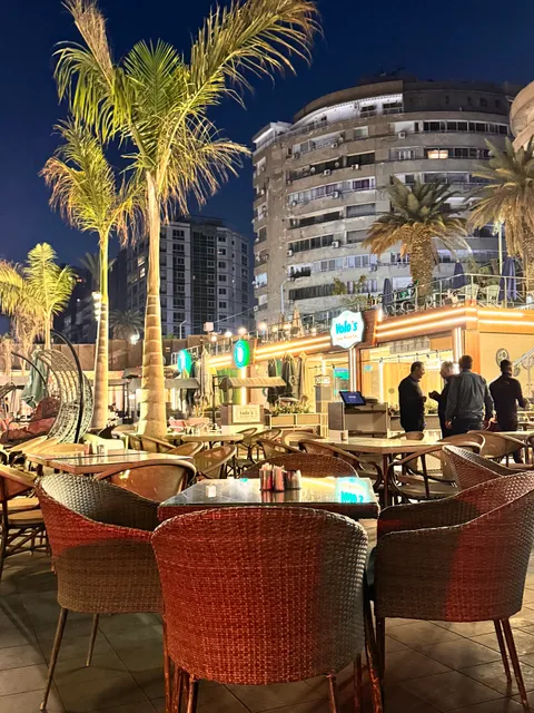 Volo's Cafe (River Hub)