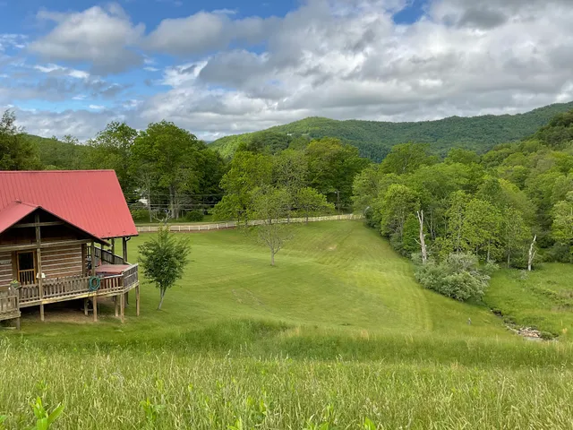 Locust Hill Inn, Cabin and Restaurant