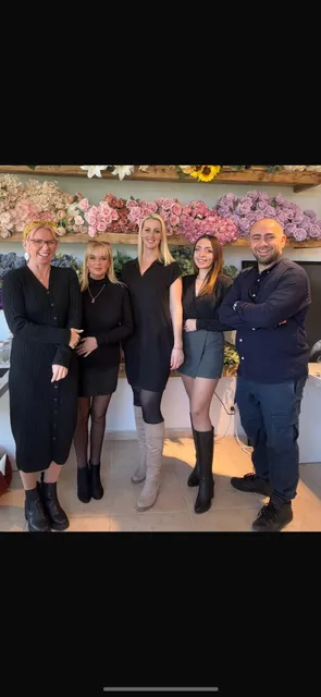 Queen Accommodation Services