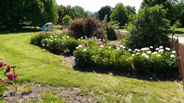 Friends of Boerner Botanical Gardens