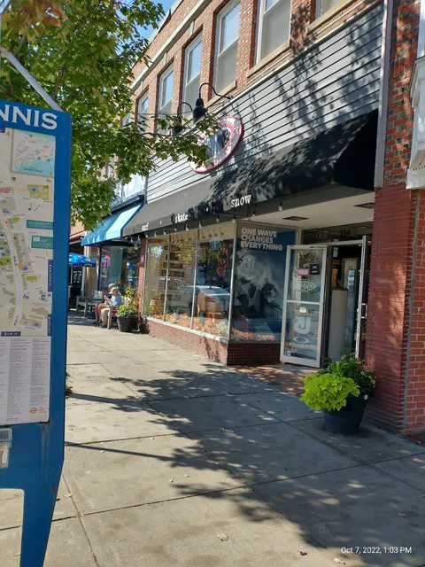 Boarding House Surf Shop