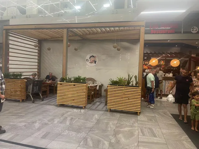 Taishan Restaurant The Sanctuary Mall (Somerset West)