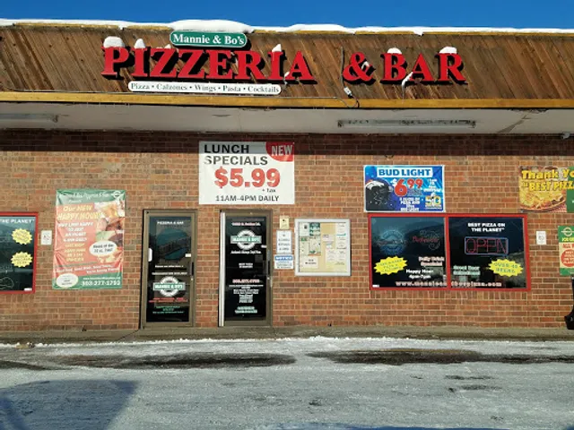 Mannie & Bo's Pizzeria