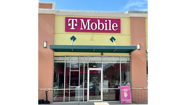 T-Mobile Authorized Retailer
