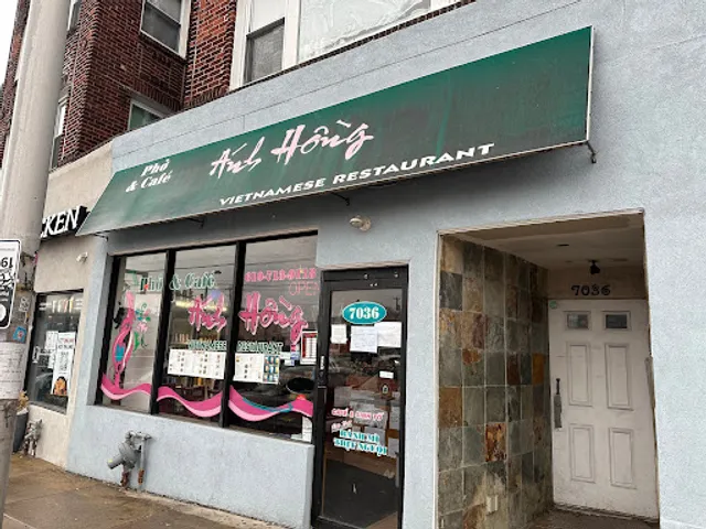 Pho & Cafe Anh Hong