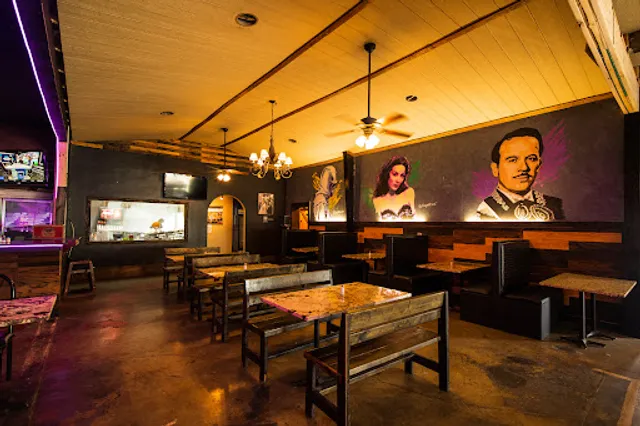 Spanglish Modern Mexican