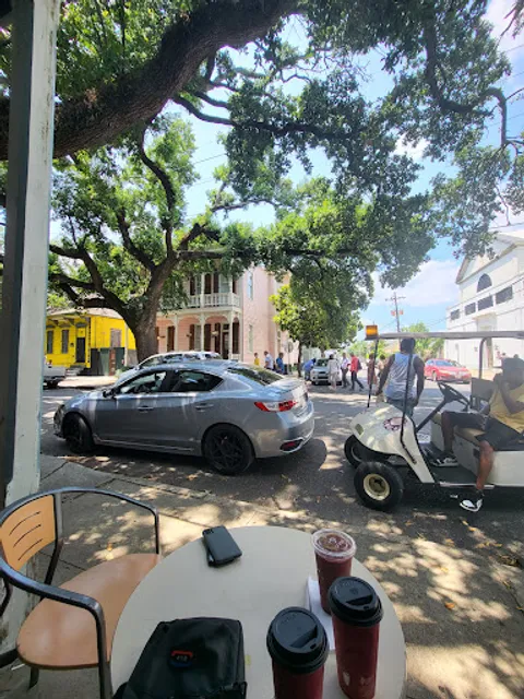 Sprouts Organic Cafe