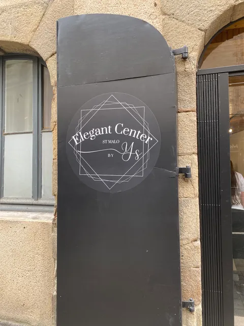 Elegant Center St Malo (Piercing, détatouage, Strass Dentaire)