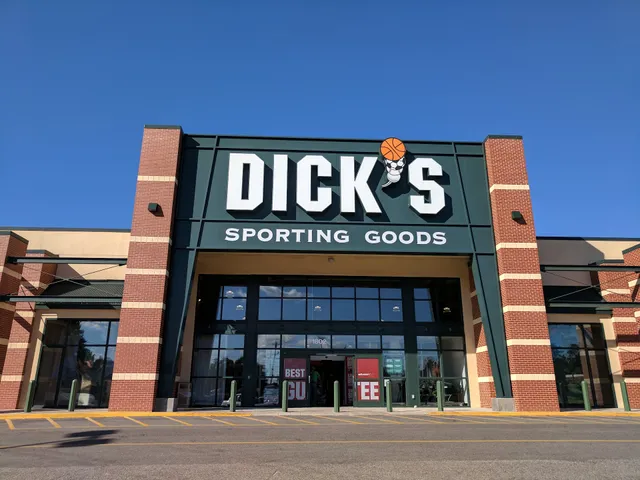 DICK'S Sporting Goods