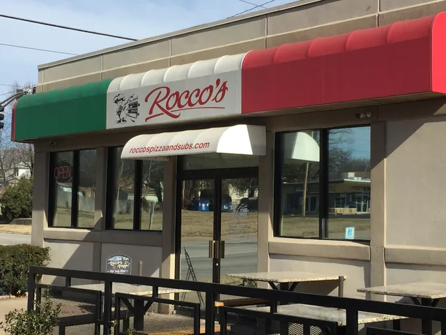 Rocco's Pizza North Springfield