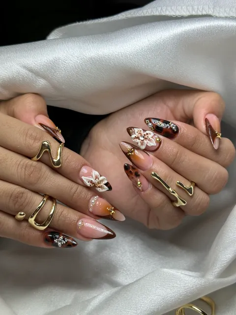 DARLENE NAIL SALON LLC