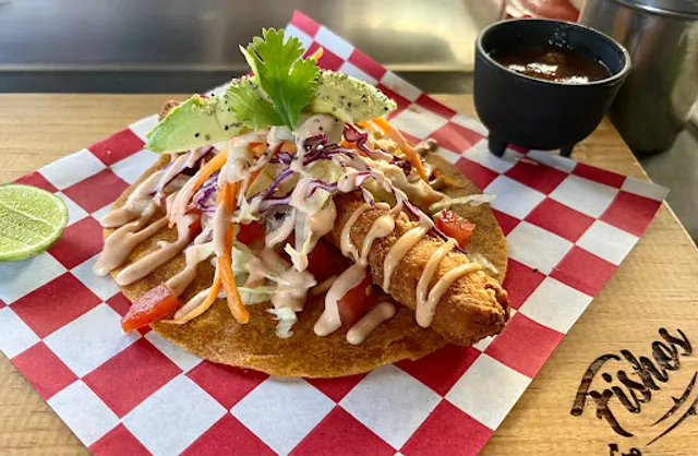 FOOD MARKET LA PUNTA