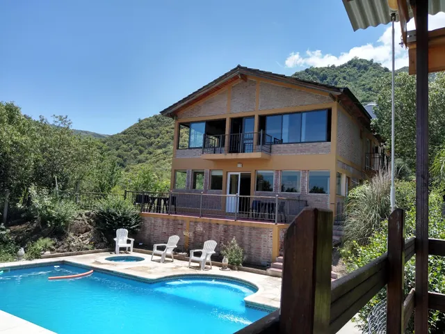 Posada Balcon De Los Molles