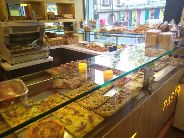 Fornaio "Bread House"