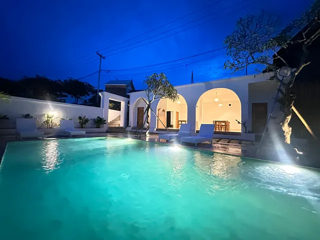 Kelingking Green Village