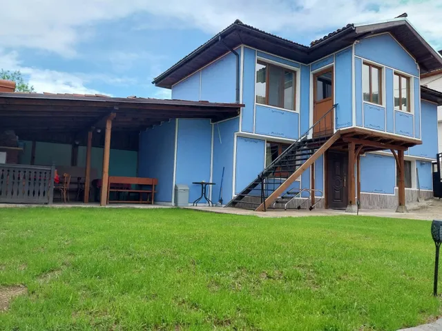 Къща за гости "Демария"