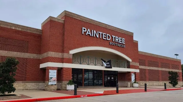 Painted Tree Boutiques - Sugar Land