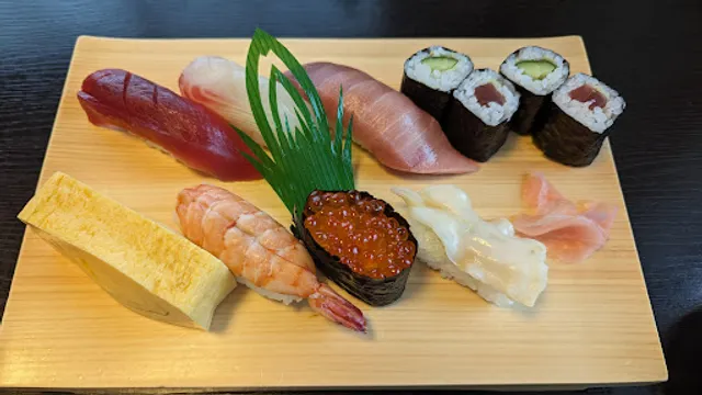 Hinodehino Sushi