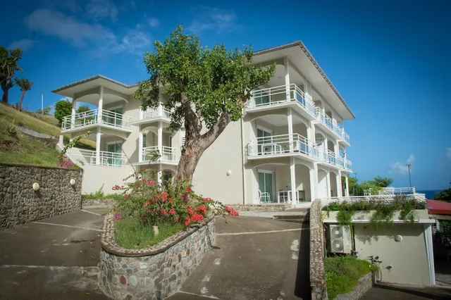 Hôtel Bois Joli - Restaurant & Plage