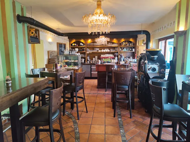 Pave Coffee - Café & Rösterei