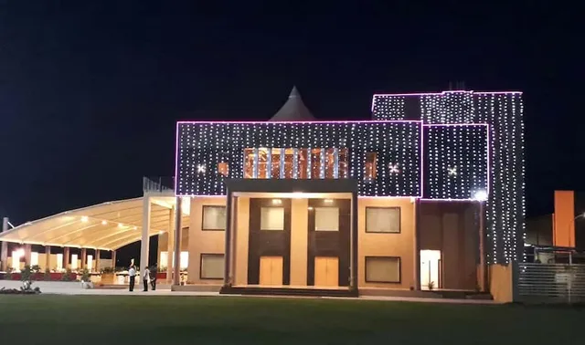 The Celestial Park Hotel