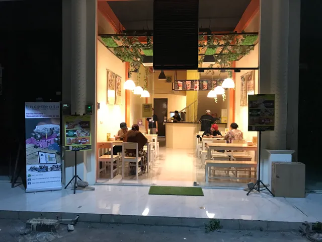Excellenta Cafe & Resto