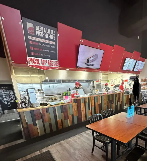 MOOYAH Burgers, Fries & Shakes