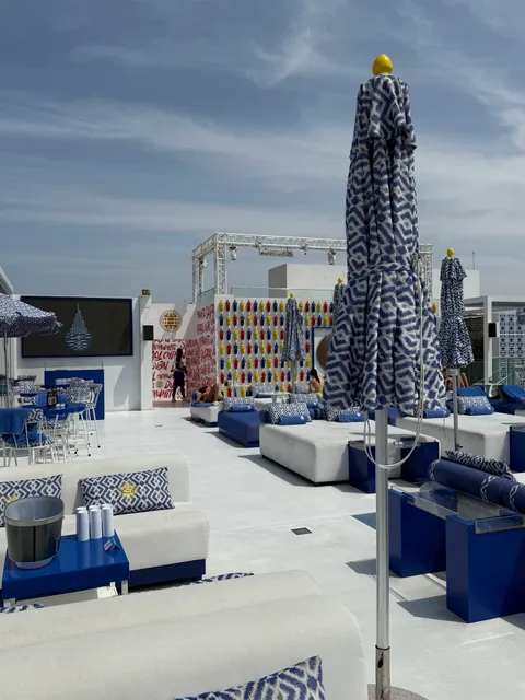 Chinawhite Skypool Dubai