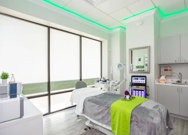 4Ever Young Med Spa & Wellness Center - Orlando Lake Ivanhoe