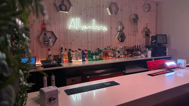 Pub Alhambra