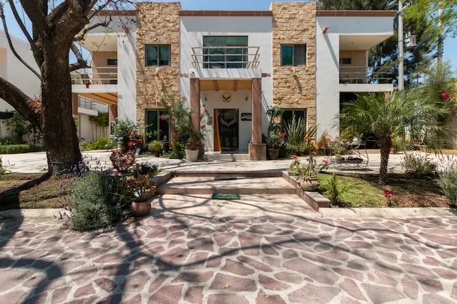 Capital O Hotel Vitalé Leon MX