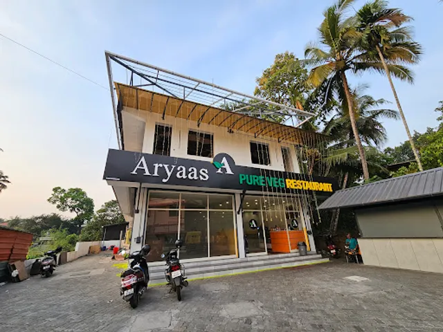 Aryaas Pure Vegetarian Hotel