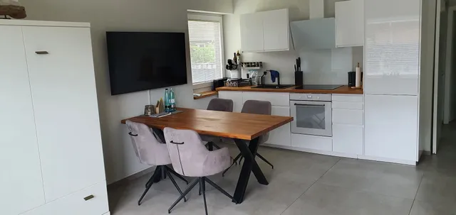 Ankerbude und Strandhütte