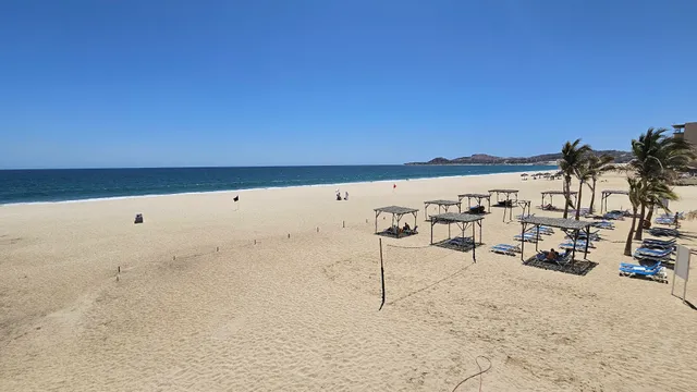 Bar Alberca 3 (SOLO ADULTOS)