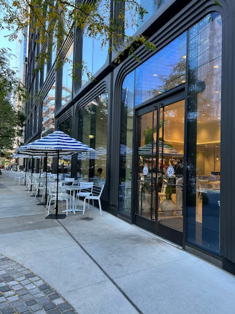 Bluestone Lane 55 Hudson Yards Café