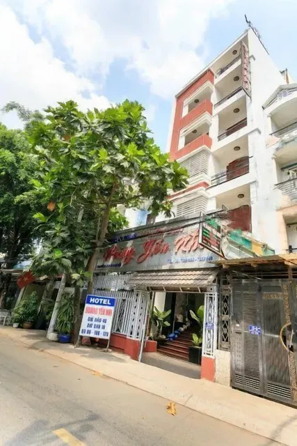 Khách Sạn Hoàng Yến Nhi